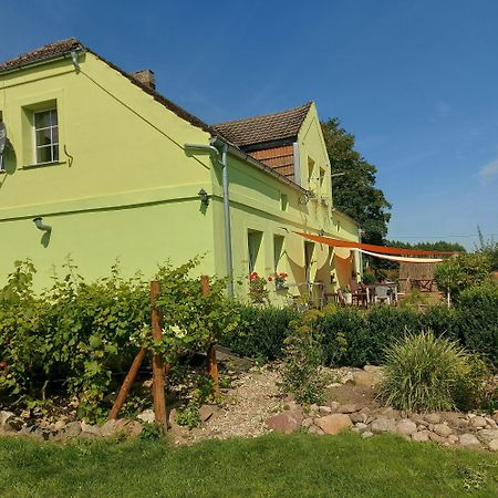 Agroturystyczny Dom Na Skraju Lasu Slawoborze Exterior foto