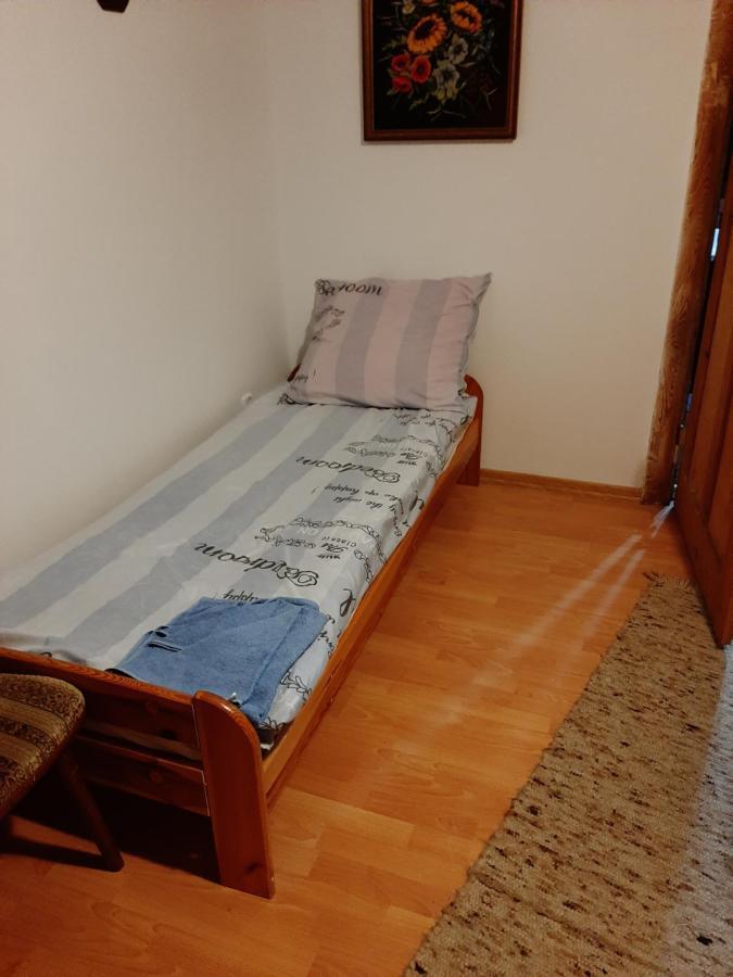 Agroturystyczny Dom Na Skraju Lasu Slawoborze Exterior foto
